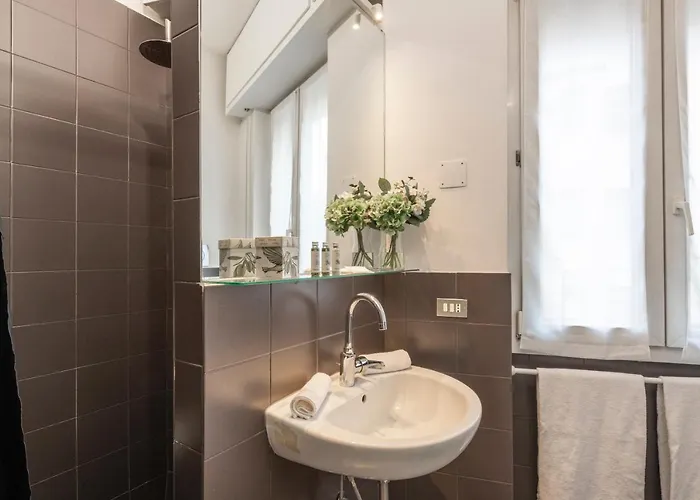 Bnbutler - Cesare Brivio, 21 - Ampio E Luminoso Apartament *